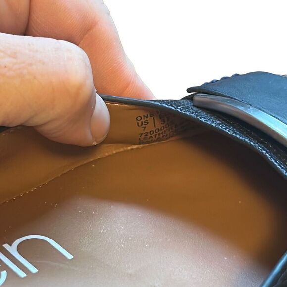 Calvin Klein Black Textured Ballet Flats with Silver Buckle Detail Women US 7 - Picture 3 of 8